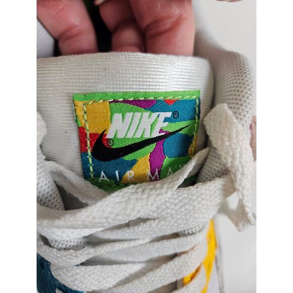 Nike Air Max 90 | Peace Love and Swoosh | US Men's 8/ Women's 10 - Picture 9 of 9